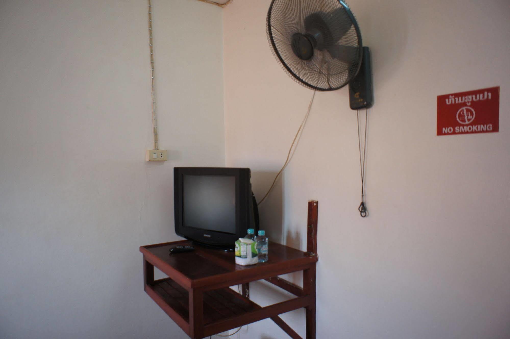 Malany Villa 2 Vang Vieng Εξωτερικό φωτογραφία