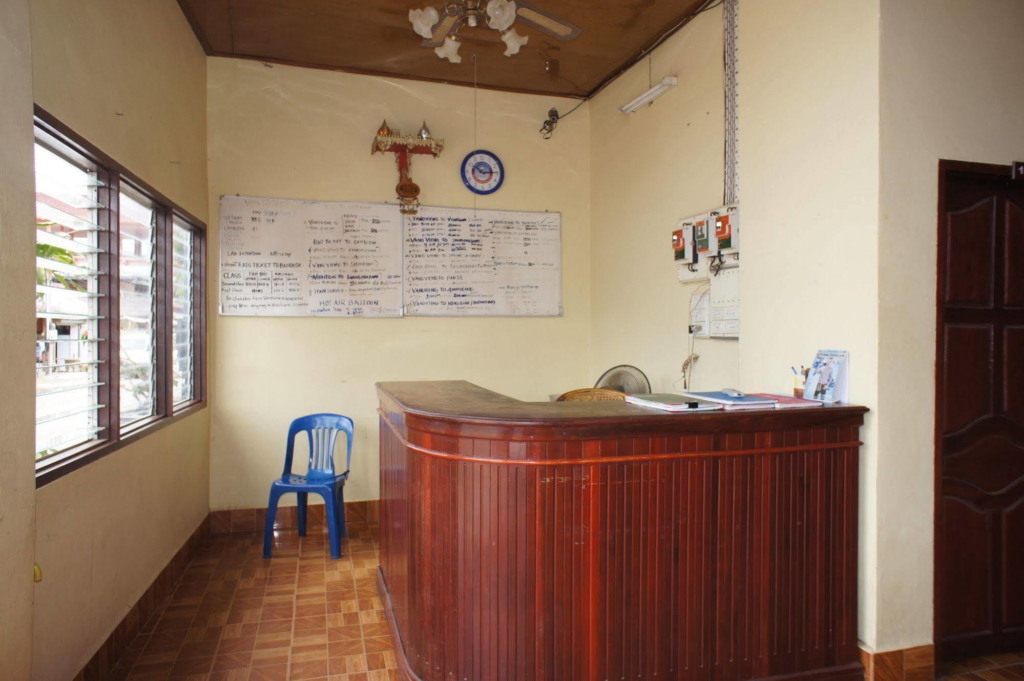 Malany Villa 2 Vang Vieng Εξωτερικό φωτογραφία