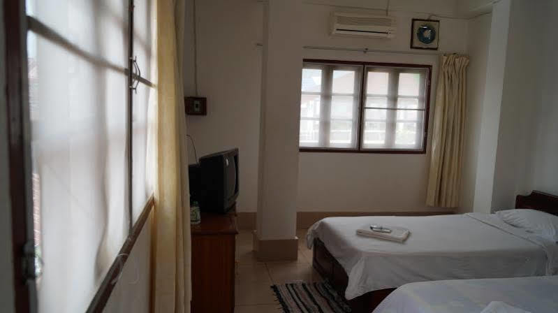 Malany Villa 2 Vang Vieng Εξωτερικό φωτογραφία